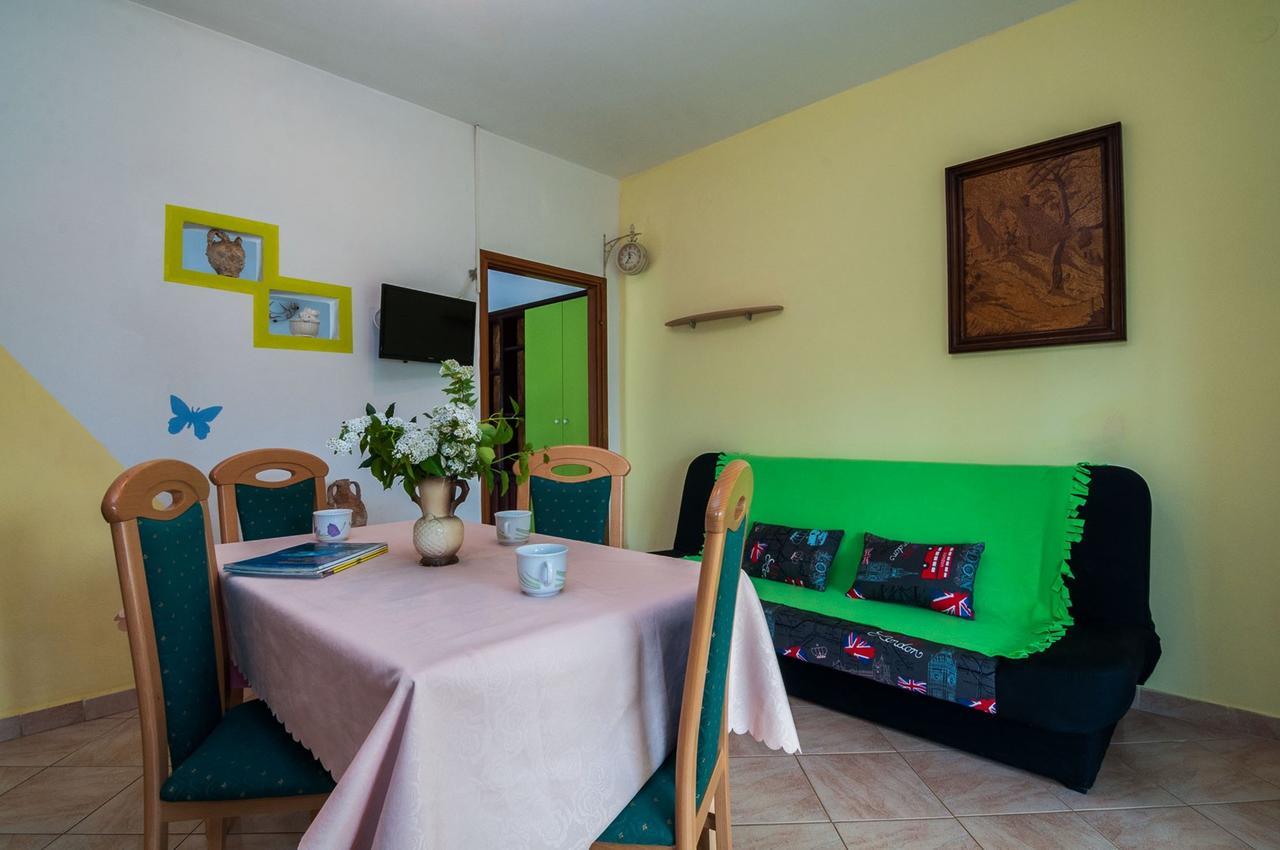 Apartments Cvita Углян Экстерьер фото